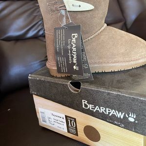 Bearpaw boots